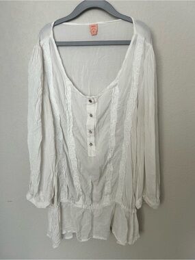 Farm Rio White Button-Front Peasant Blouse